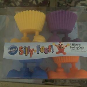 Wilton Silly-Feet 